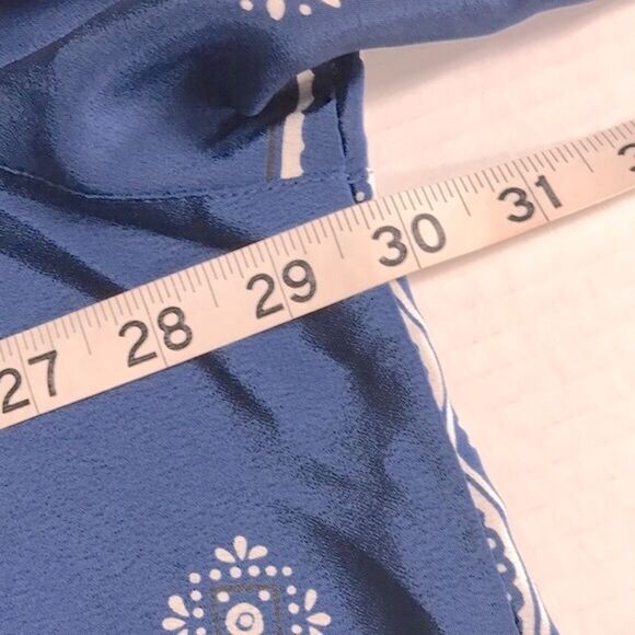 ELISABETH LIZ CLAIBORNE Blue Handkerchief Print Blouse Size 3X Bandana Print Top - Picture 6 of 8